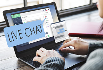 live chat employees need access to intranet knowledgebase